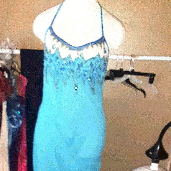 Blue chiffon Dress - Picture 9 of 13